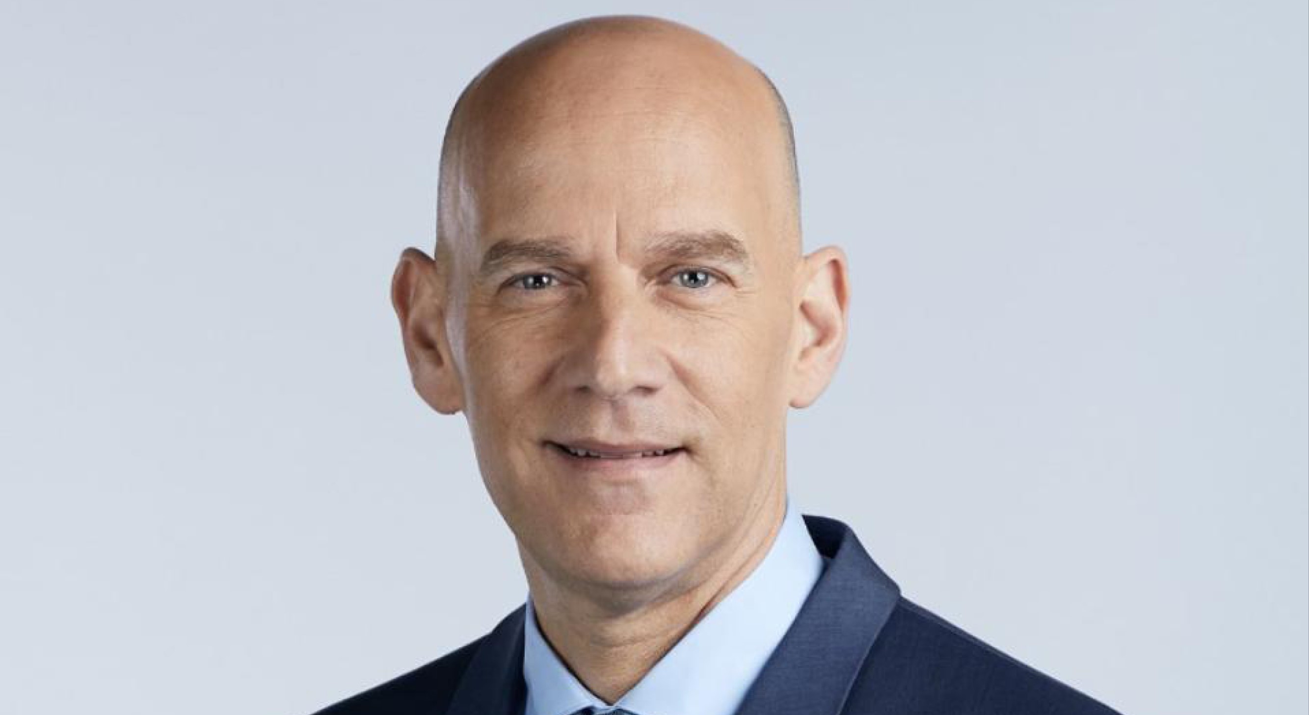 גיא פלג נגד מכונת הרעל